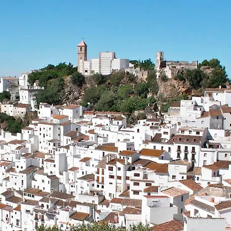 Casita 3a * Casares